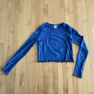 Women’s Blue Long Sleeve Top